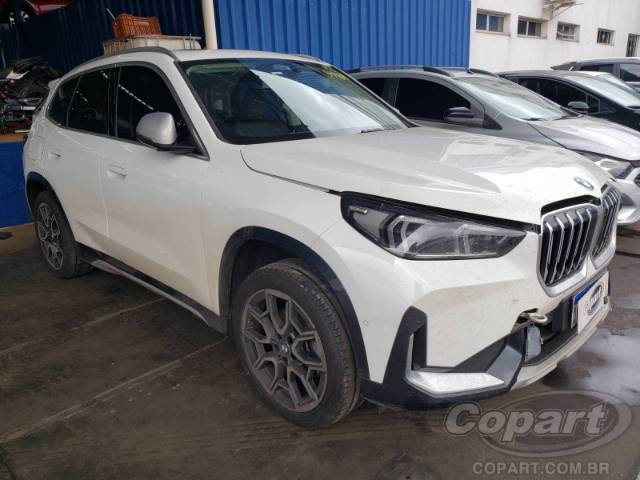 2023 BMW X1 