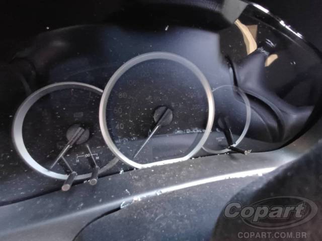 2025 TOYOTA YARIS SEDA 