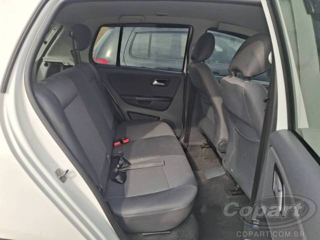 2013 VOLKSWAGEN FOX 
