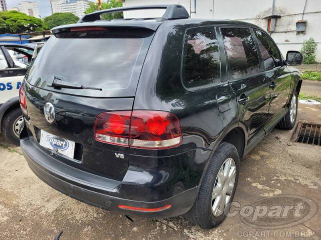 2008 VOLKSWAGEN TOUAREG 