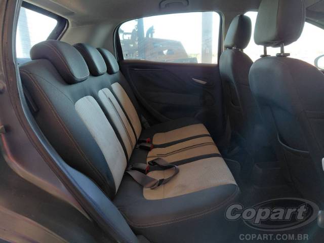 2013 FIAT PUNTO 