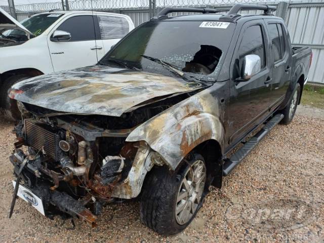 2013 NISSAN FRONTIER CD 