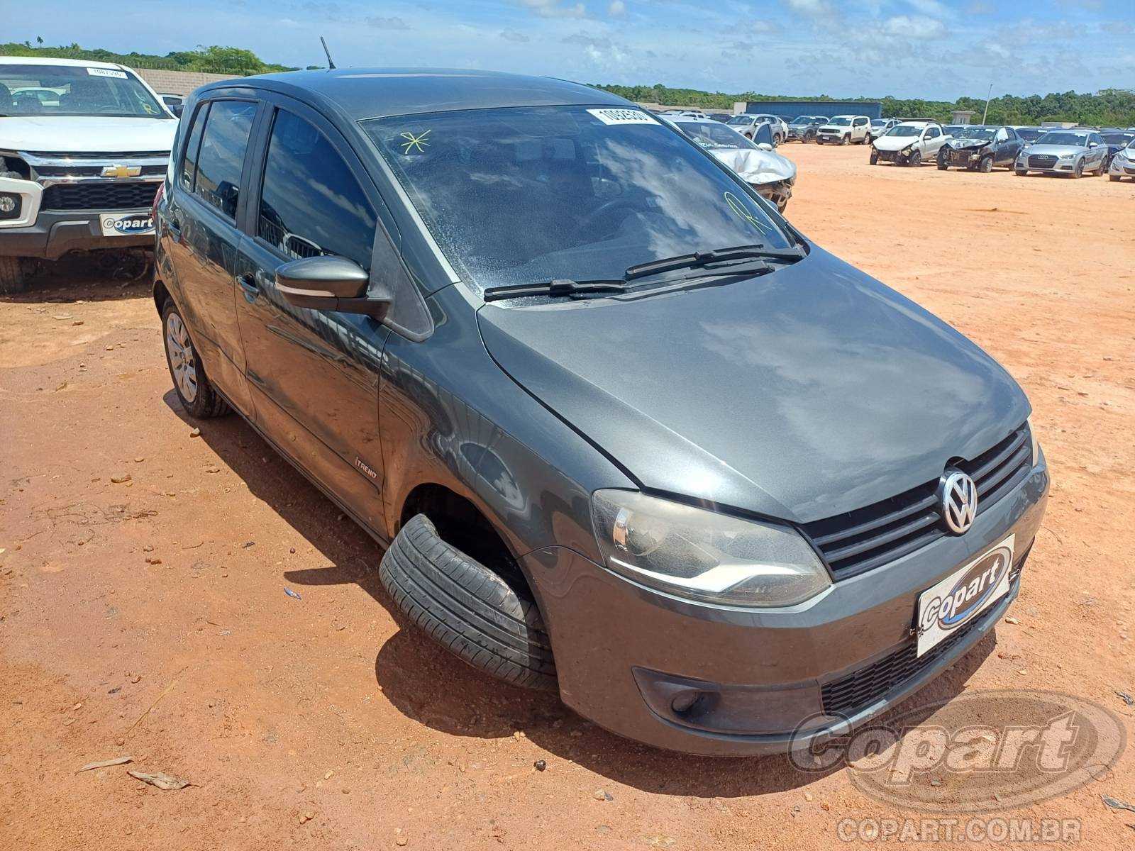 VOLKSWAGEN FOX 2014 1.0 Flex