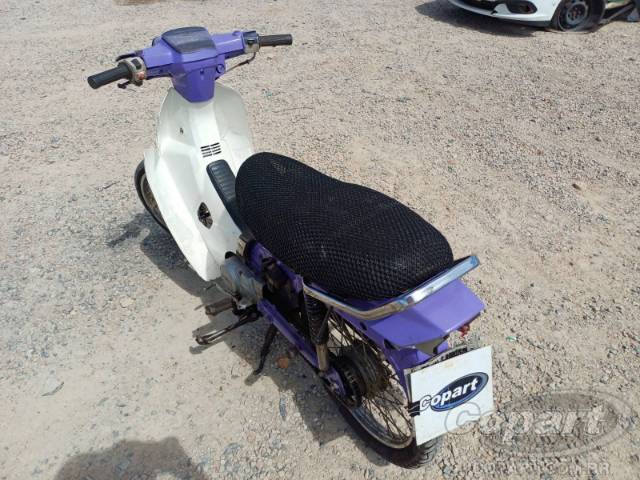 1997 HONDA C 100 