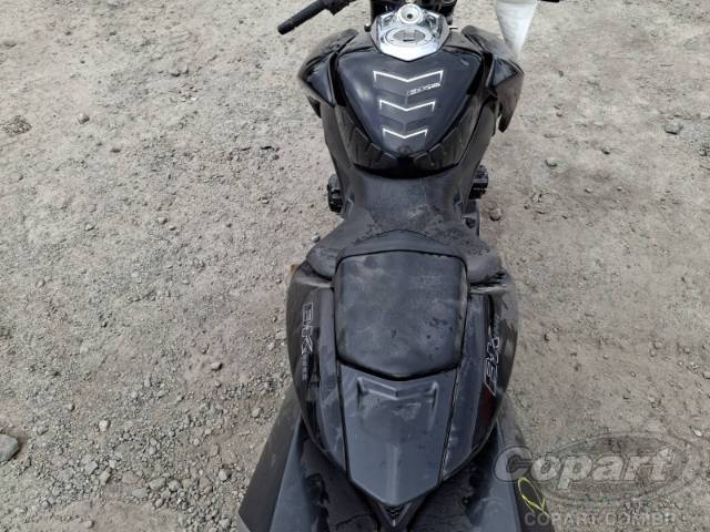 2011 SUZUKI B-KING 