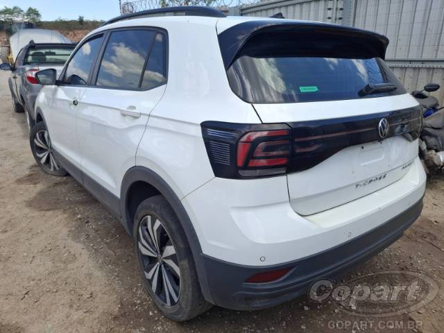 2022 VOLKSWAGEN T-CROSS 