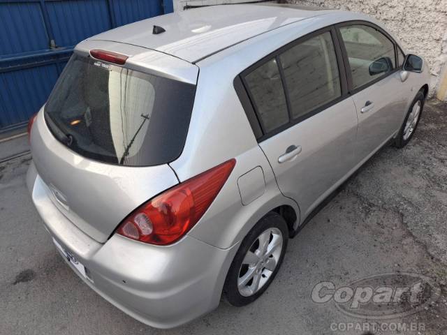 2010 NISSAN TIIDA 