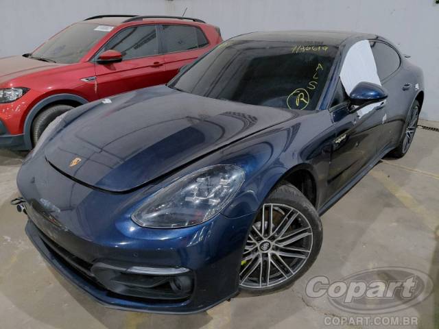 2021 PORSCHE PANAMERA 
