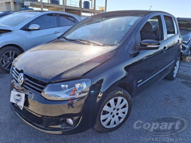 2011 VOLKSWAGEN FOX 