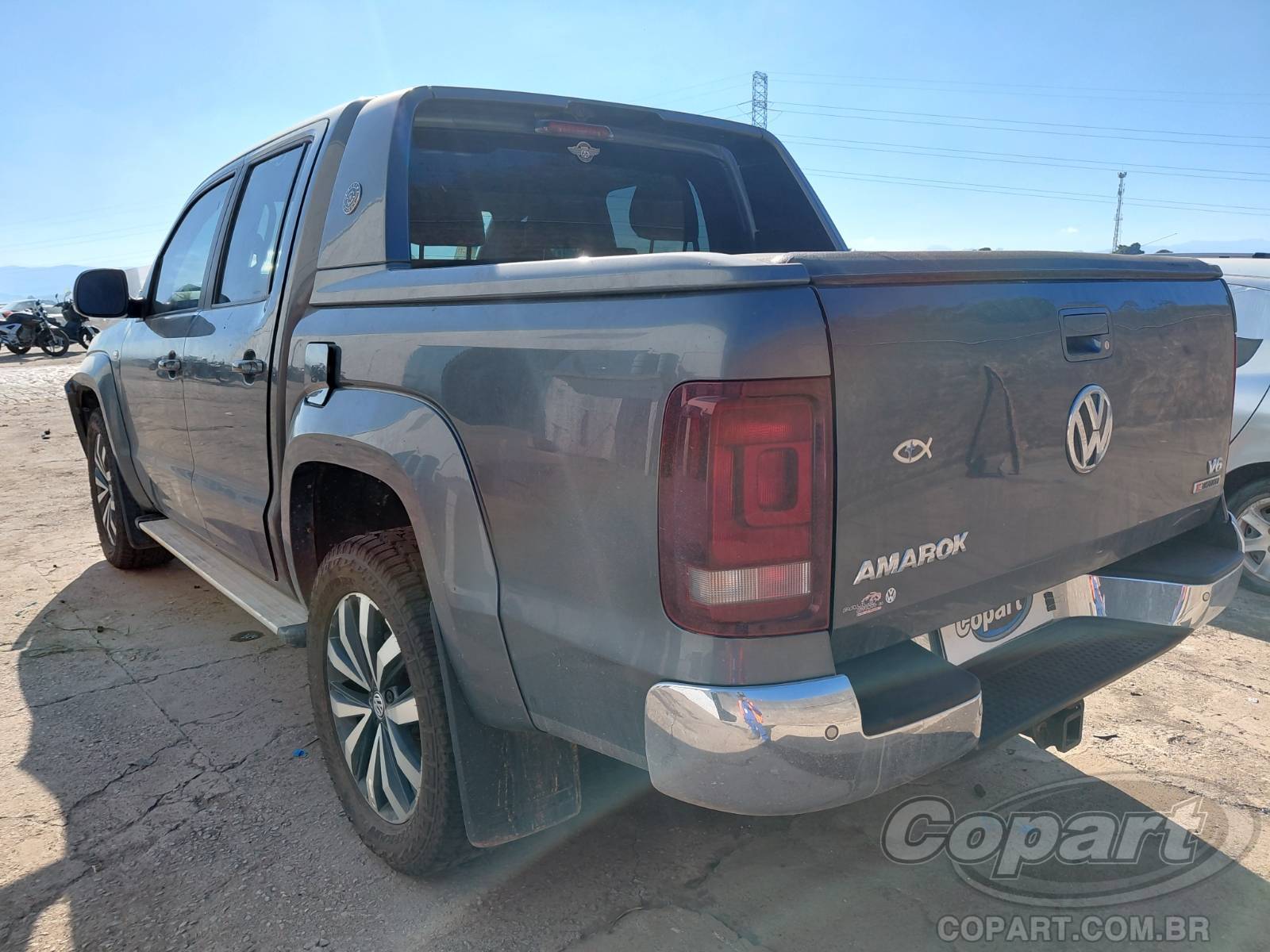 Foto 3: 2023 VOLKSWAGEN AMAROK