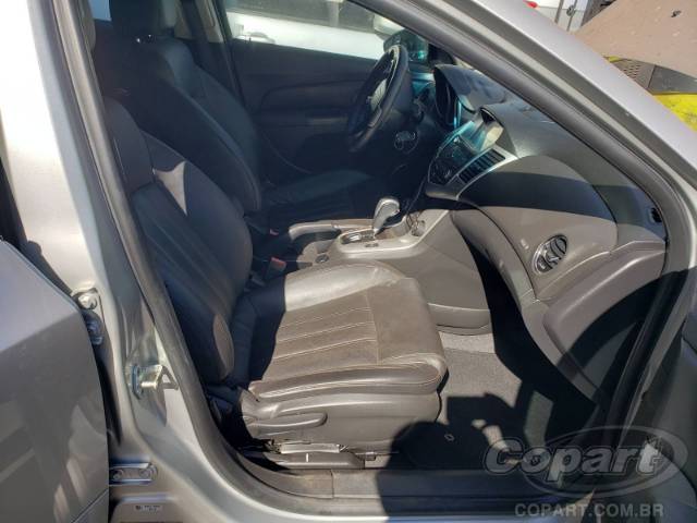 2016 CHEVROLET CRUZE HATCH 