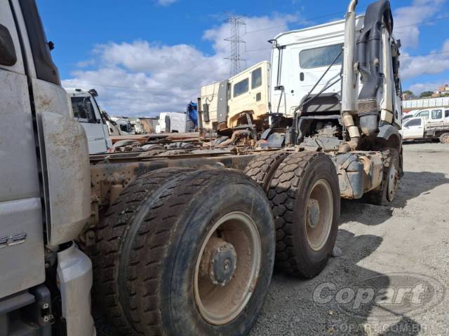 2025 MERCEDES-BENZ Arocs 