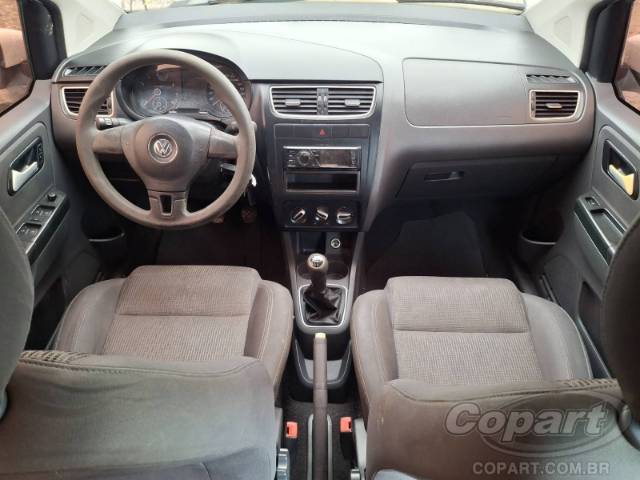 2013 VOLKSWAGEN FOX 