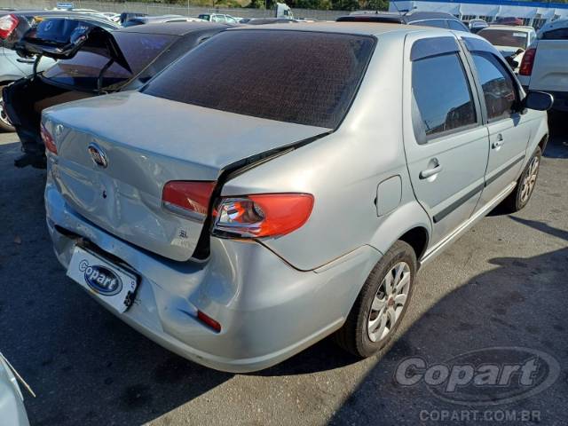 2010 FIAT SIENA 