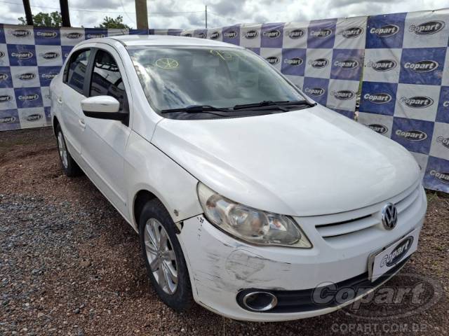 2013 VOLKSWAGEN VOYAGE 