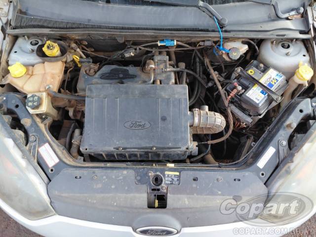2011 FORD FIESTA 
