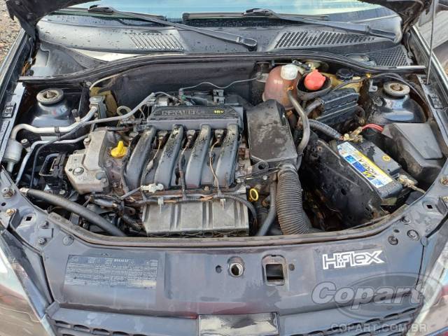 2006 RENAULT CLIO SEDAN 