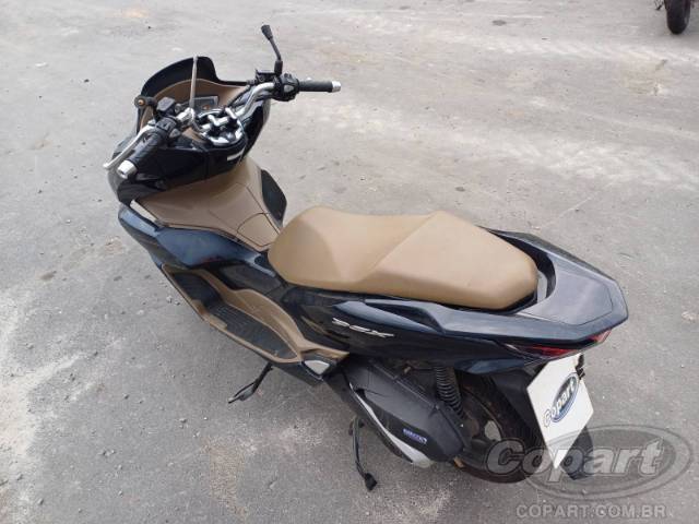 2025 HONDA PCX 