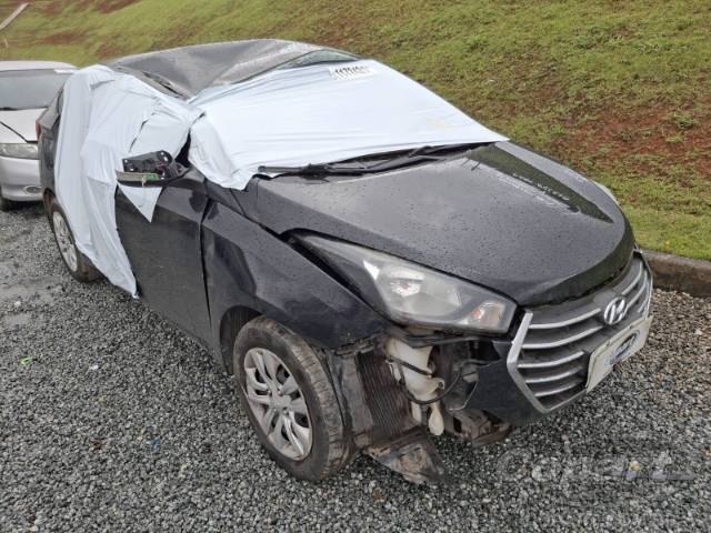 2017 HYUNDAI HB20S 