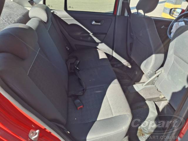 2015 VOLKSWAGEN FOX 