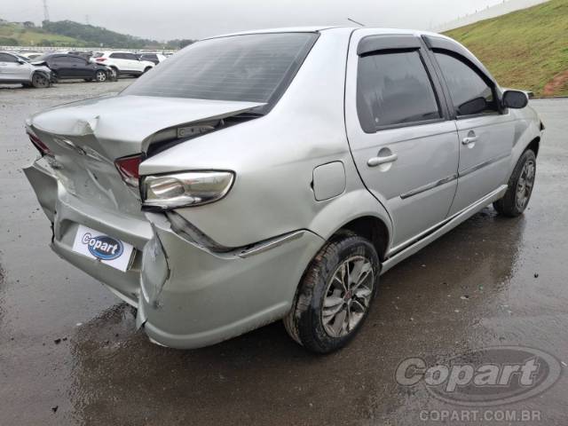 2011 FIAT SIENA 