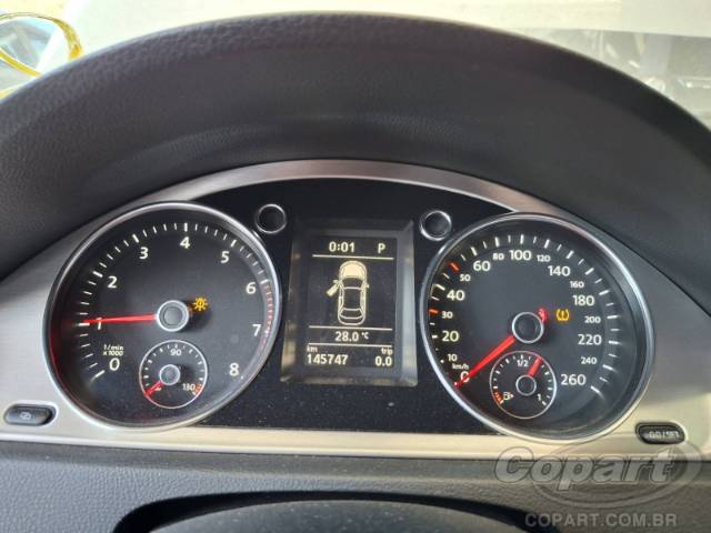 2012 VOLKSWAGEN PASSAT 