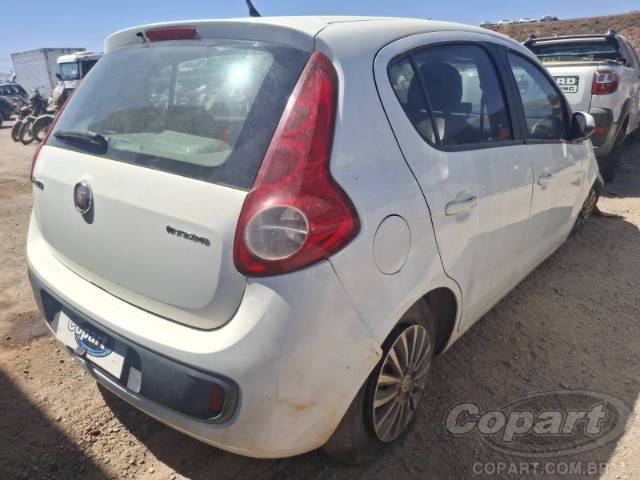 2015 FIAT PALIO 