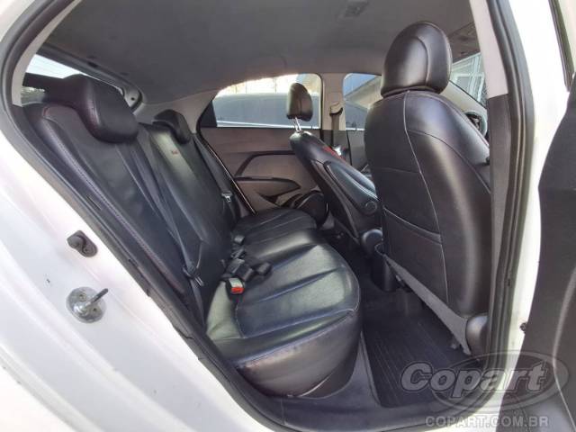 2015 HYUNDAI HB20 