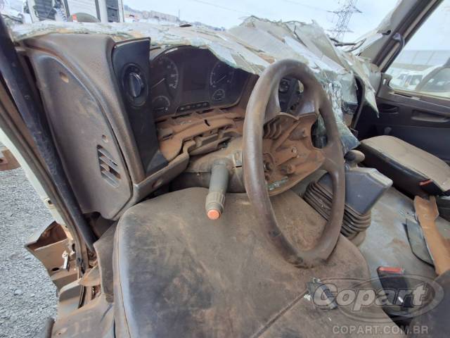 2014 MERCEDES BENZ AXOR 