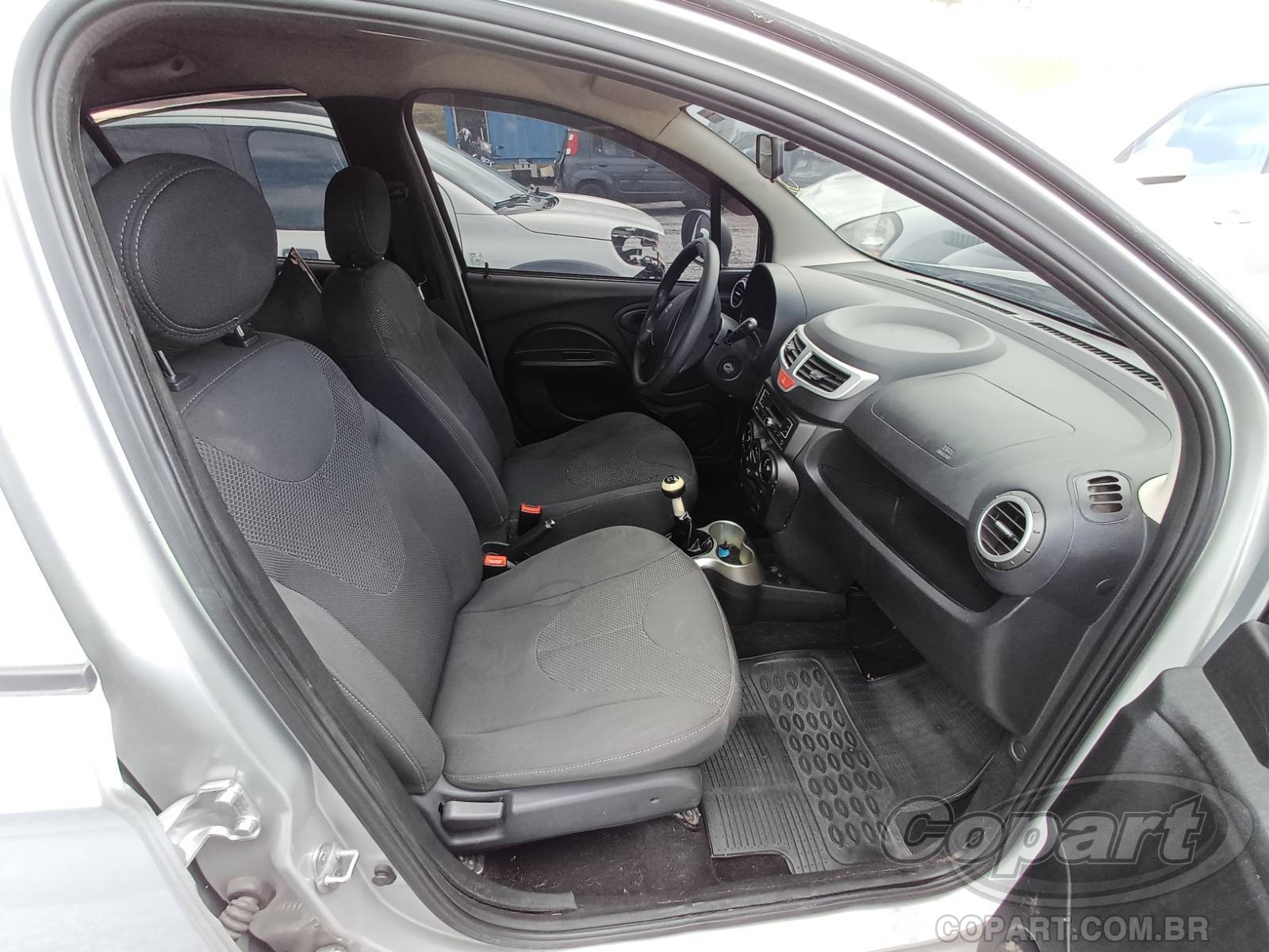 Foto 5: 2020 CHERY QQ