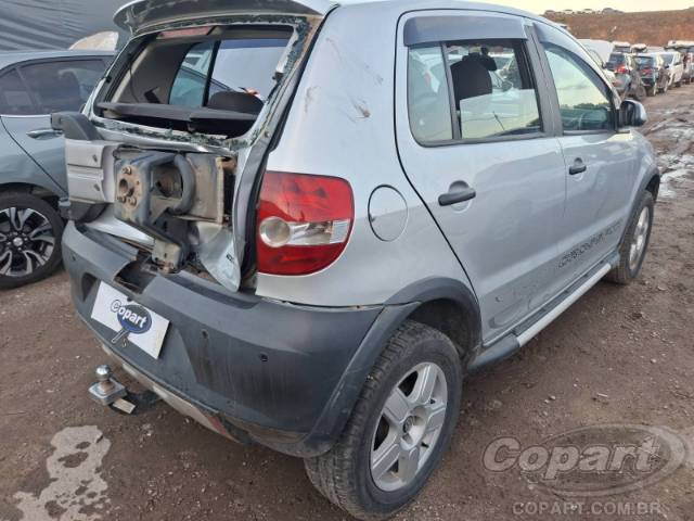 2009 VOLKSWAGEN FOX 