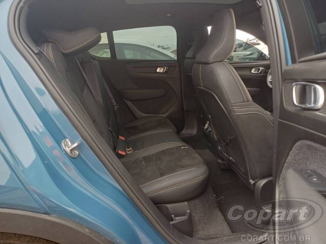 2023 VOLVO C40 