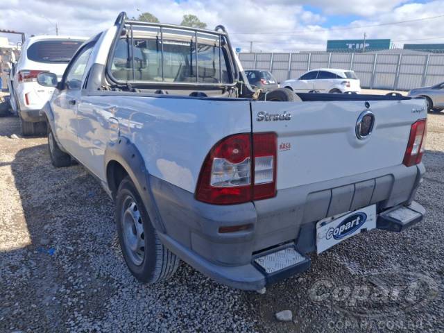 2013 FIAT STRADA 