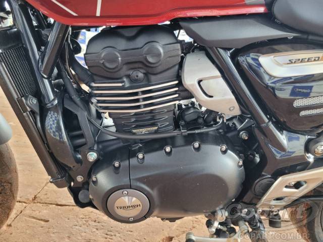2025 TRIUMPH SPEED 