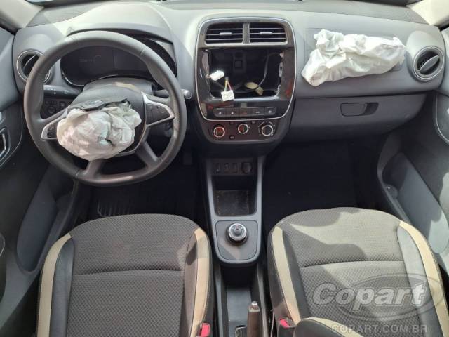 2024 RENAULT KWID 