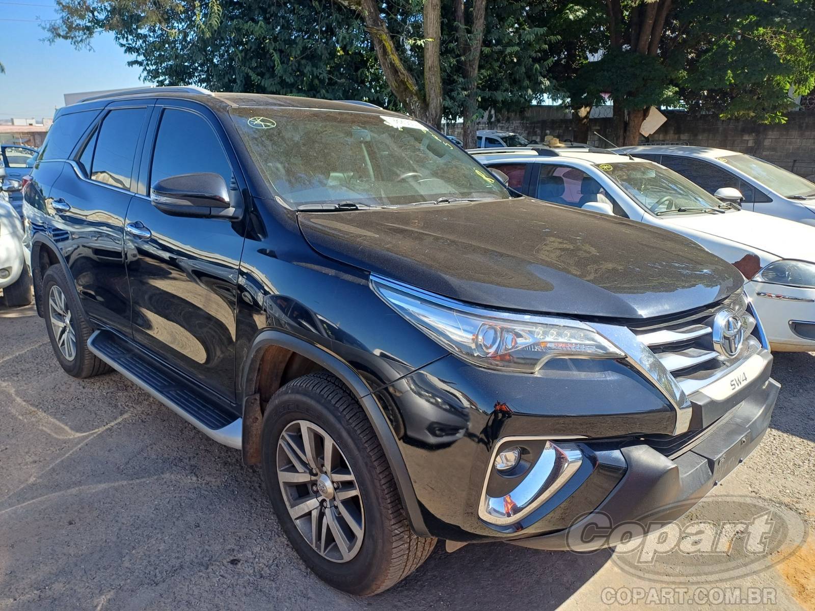 Veículo Toyota SW4 TOYOTA SW4 SRX 2.8 D-4D TURBO 2019 2019 em leilão