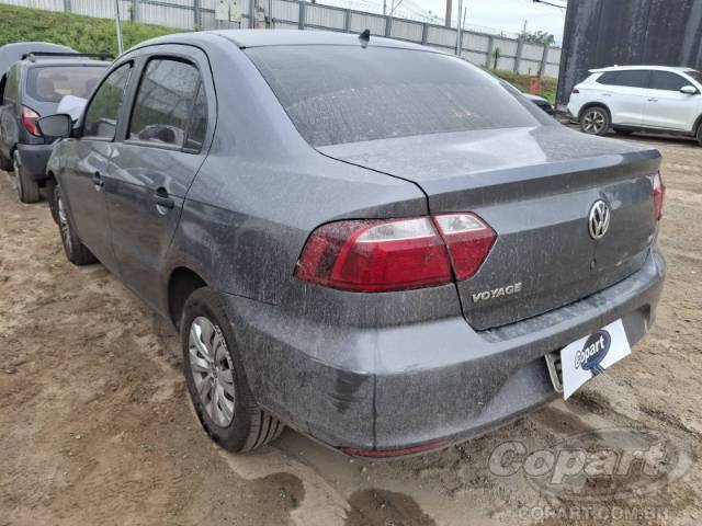 2017 VOLKSWAGEN VOYAGE 