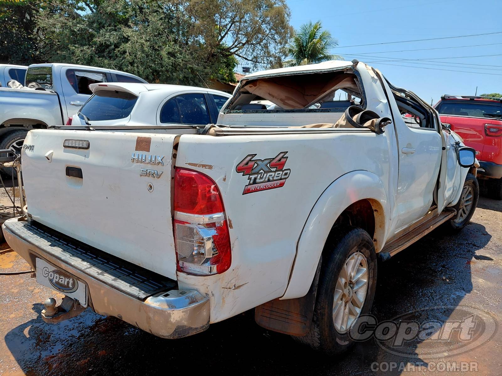 Foto 4: 2014 TOYOTA HILUX CD
