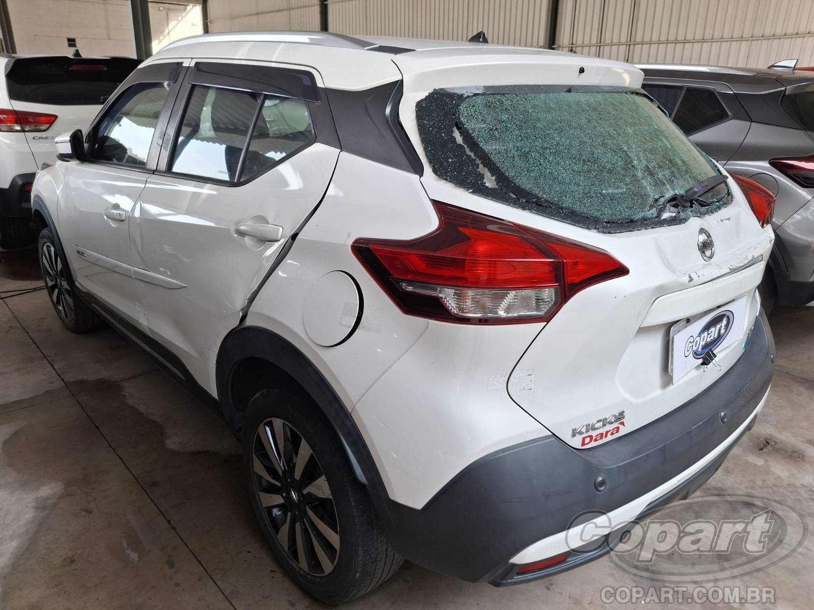 Foto 3: 2018 NISSAN KICKS