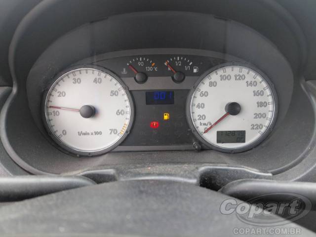 2003 VOLKSWAGEN GOL 