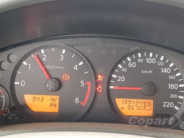 2013 NISSAN FRONTIER CD 