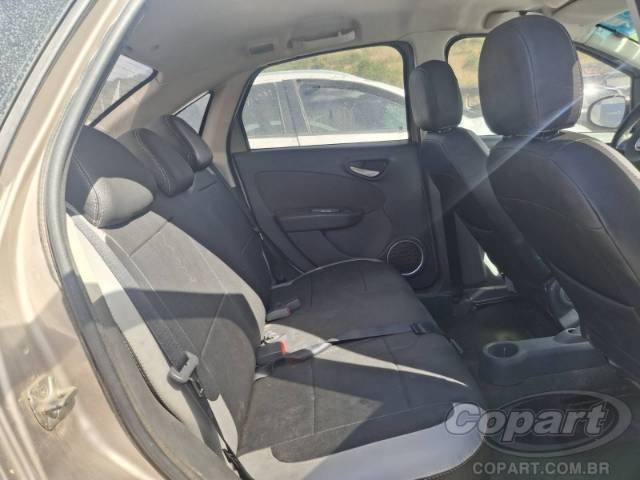 2013 FIAT GRAND SIENA 