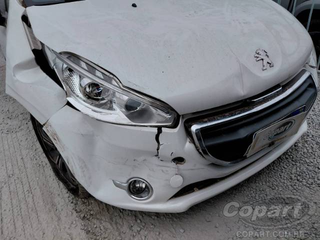 2015 PEUGEOT 208 