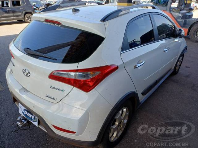 2015 HYUNDAI HB20 