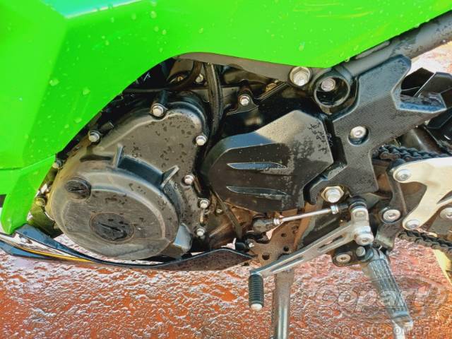 2025 KAWASAKI NINJA 500 