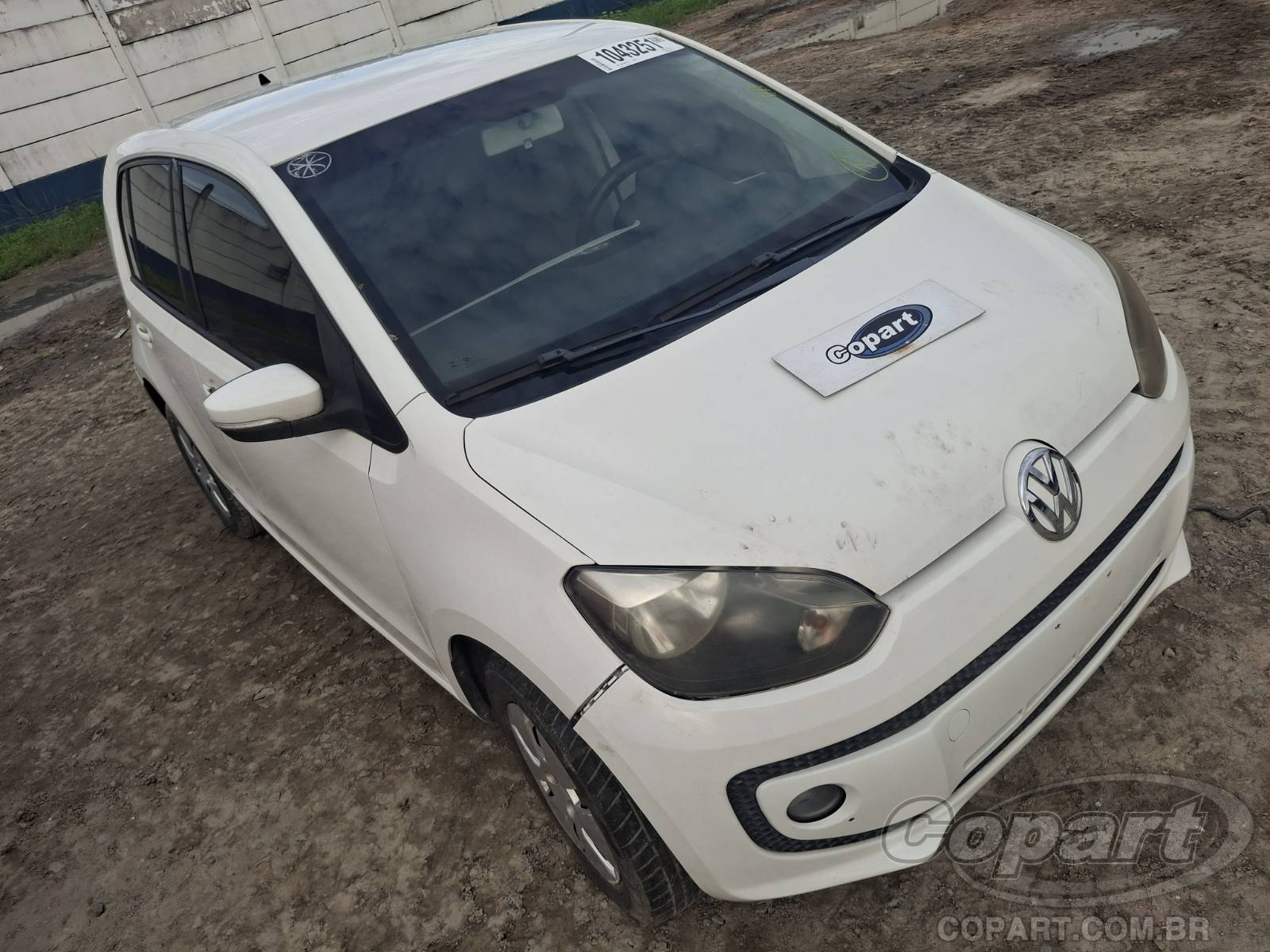 Volkswagen UP 2015