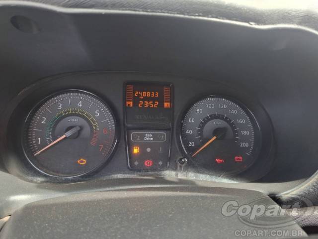 2014 RENAULT CLIO 