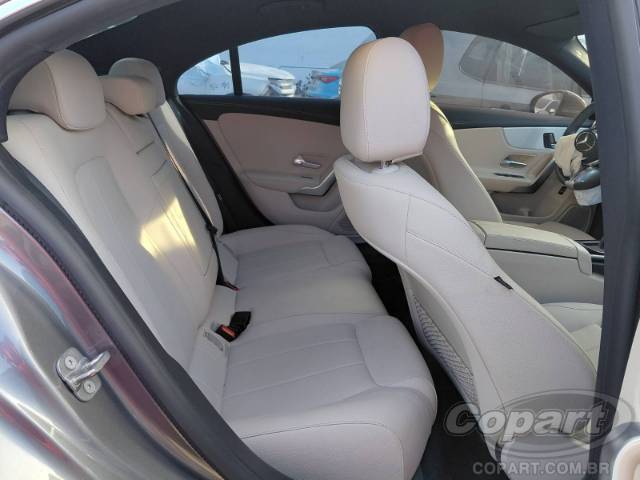 2025 MERCEDES BENZ CLASSE CLA 