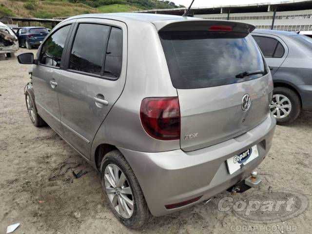 2012 VOLKSWAGEN FOX 