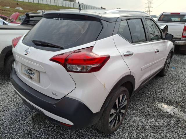 2020 NISSAN KICKS 